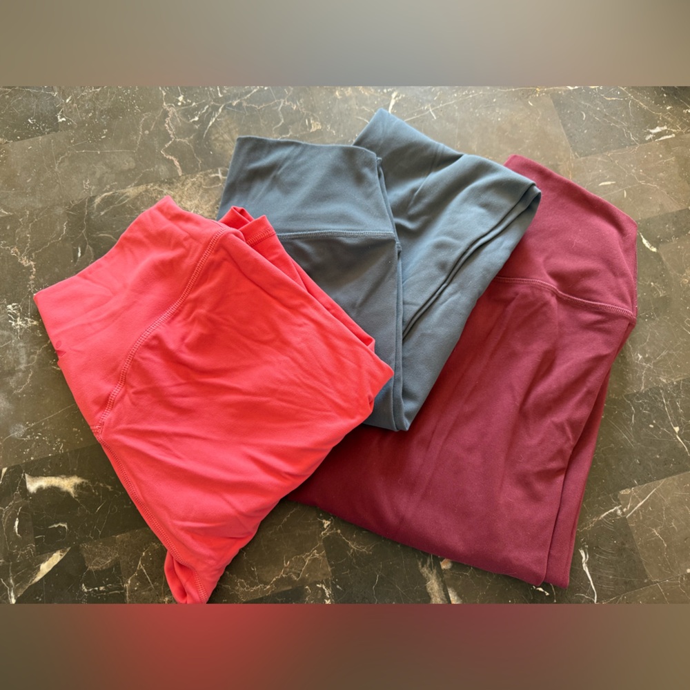 Kamo Fitness Leggings Set - Pink, Slate Gray, and Burgundy